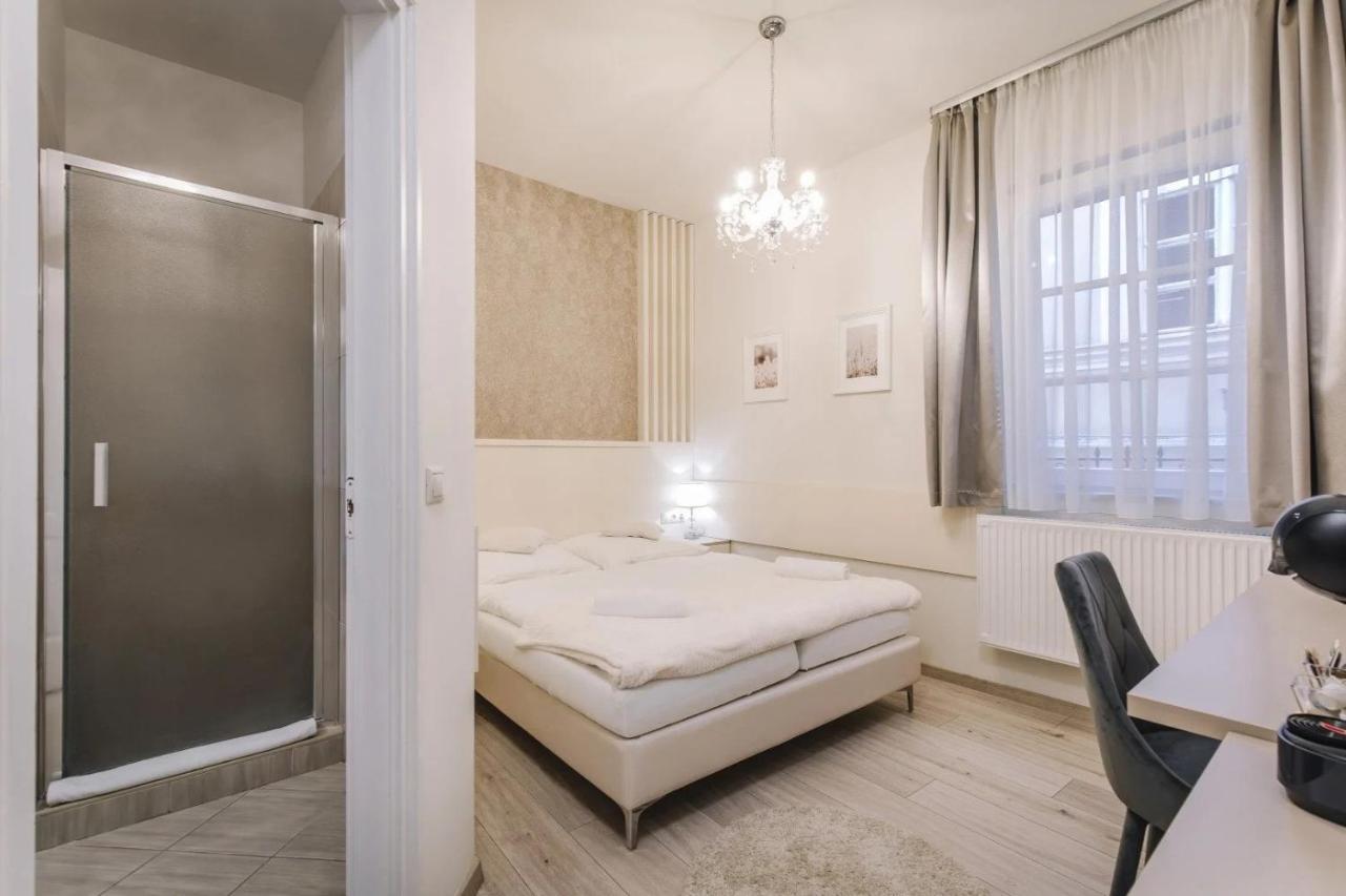 Apartmanhaz Soho Győr Exteriör bild