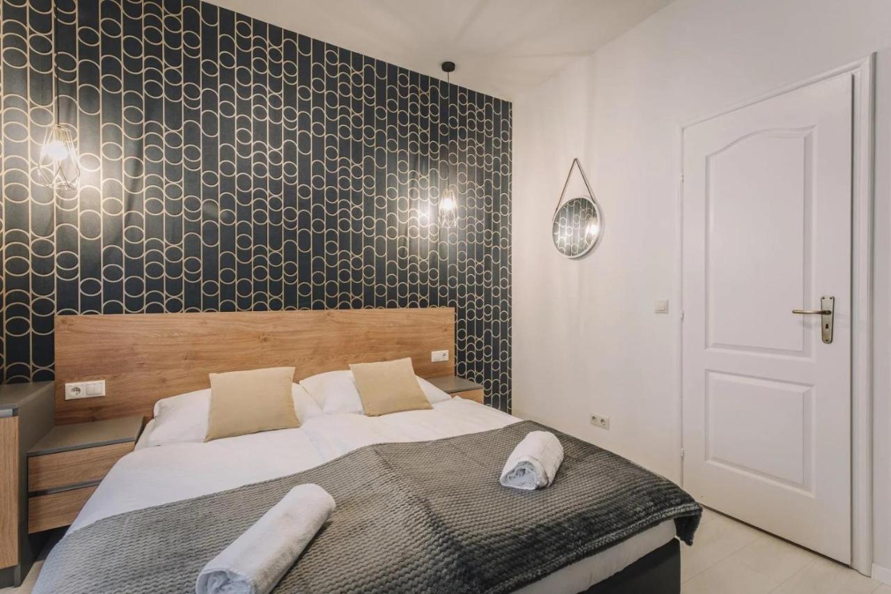 Apartmanhaz Soho Győr Exteriör bild