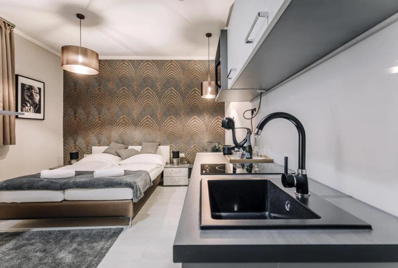 Apartmanhaz Soho Győr Exteriör bild