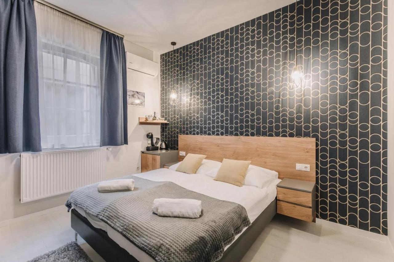 Apartmanhaz Soho Győr Exteriör bild