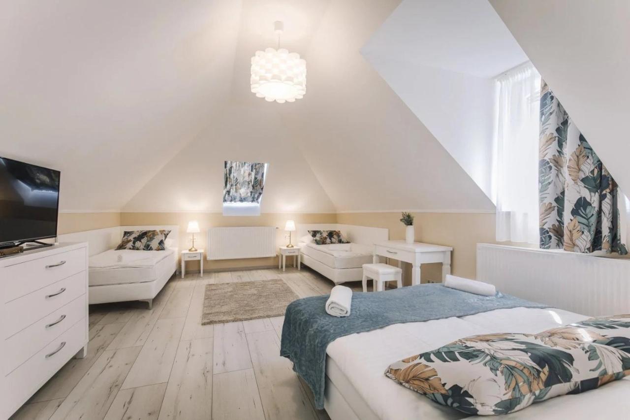 Apartmanhaz Soho Győr Exteriör bild