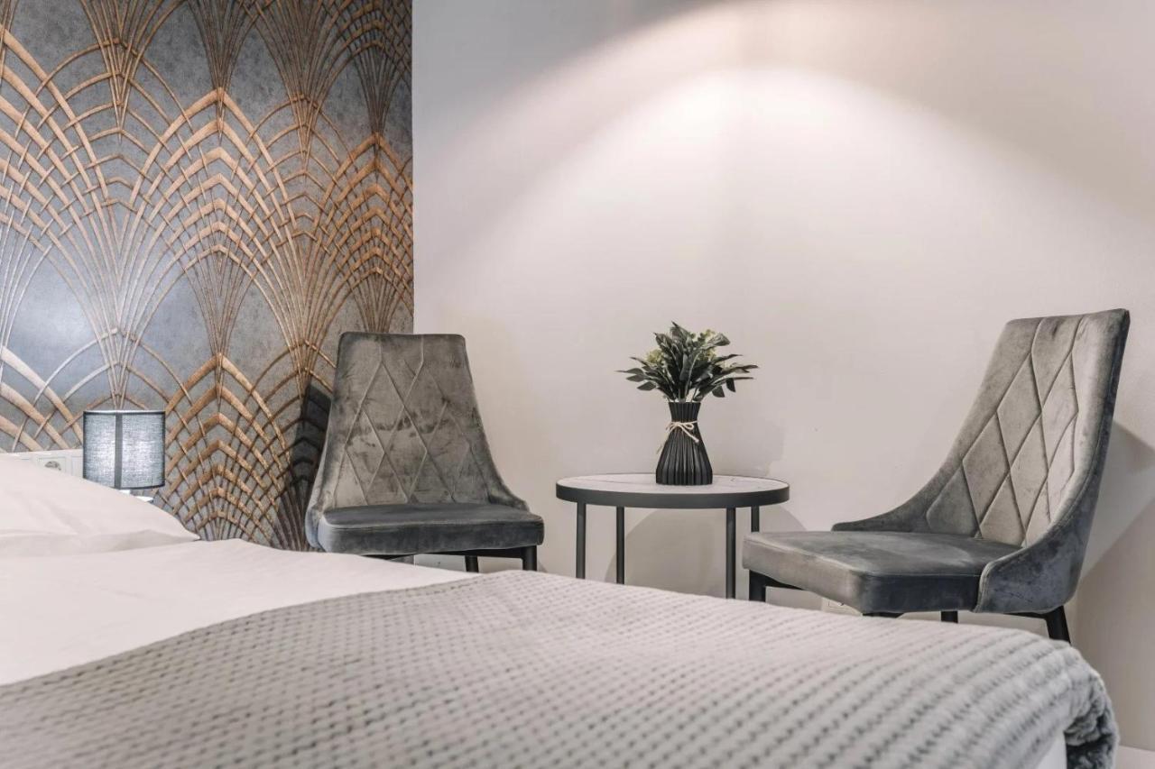 Apartmanhaz Soho Győr Exteriör bild
