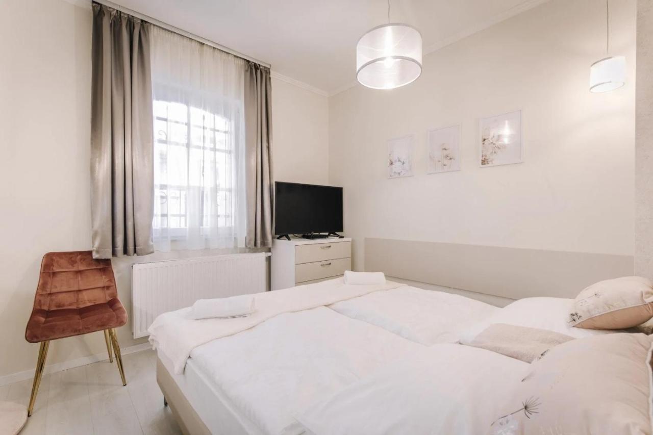 Apartmanhaz Soho Győr Exteriör bild